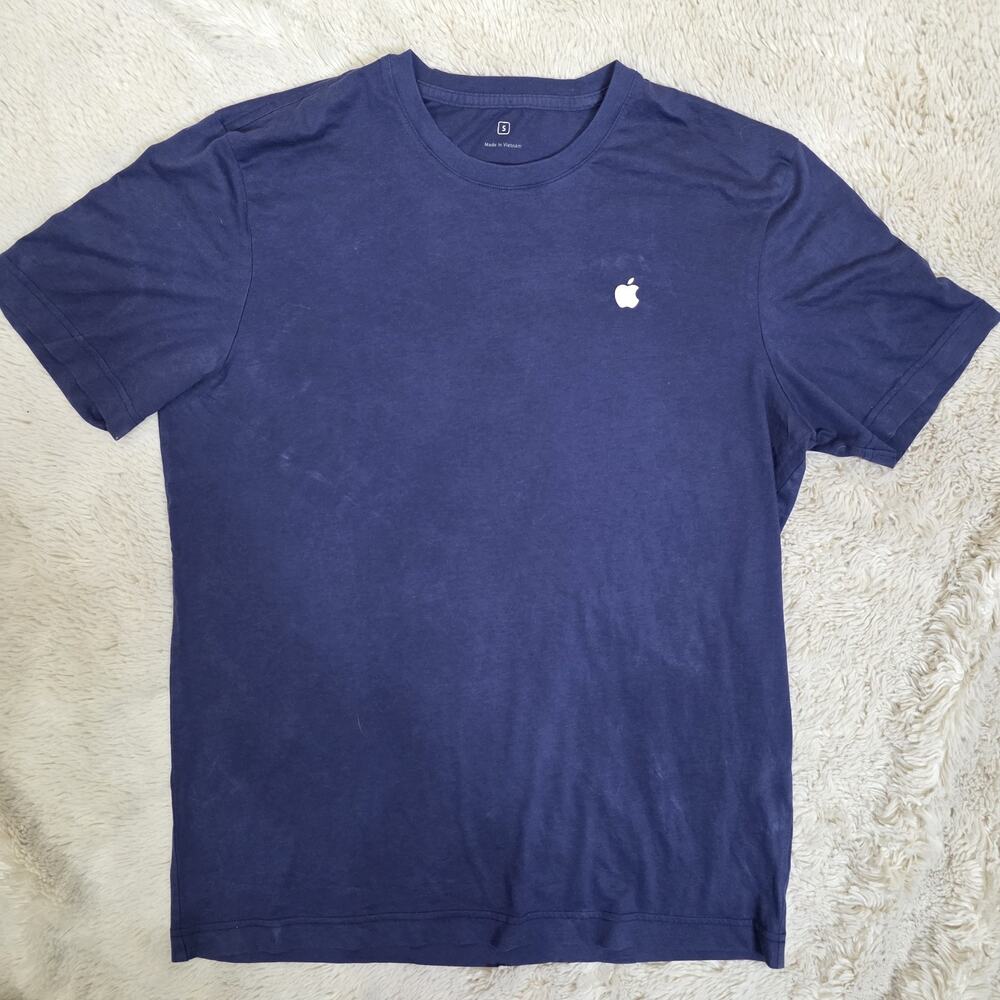 Official Apple Computer Employee T- Shirt Navy Blue Adult Size Small Logo